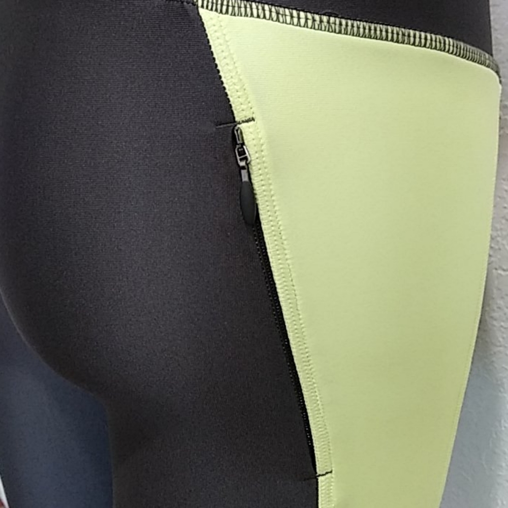 NWT Under Armour Leggins - Picture 5 of 9